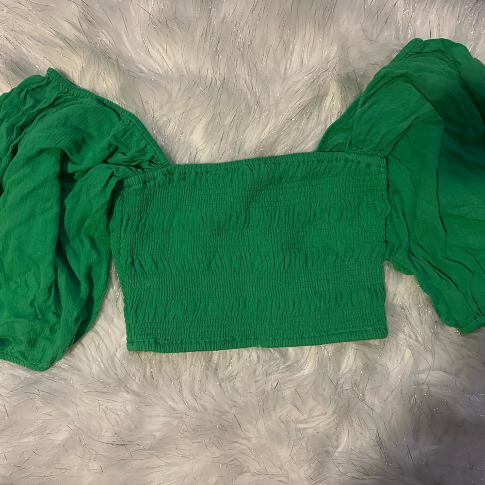 Green crop top
